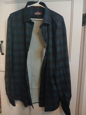 Soul of London Mens XL Performance Shirt NWT